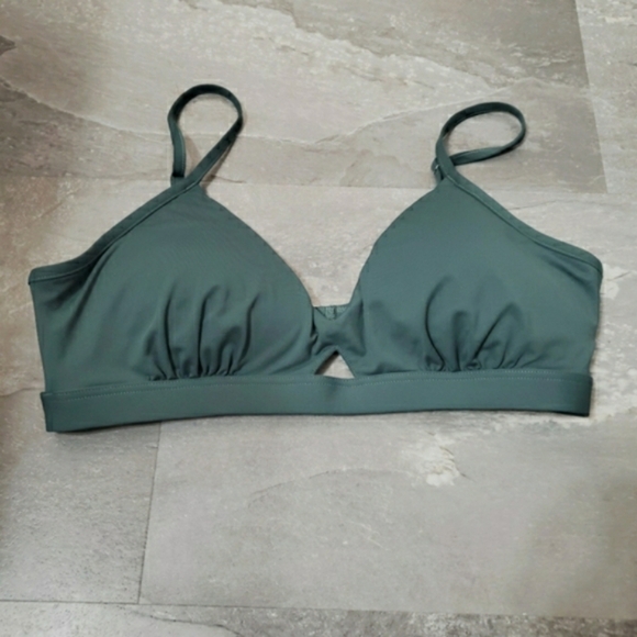 NWOT Seafolly Collective Hybrid Bralette Top Swimsuit. Green. Pads. 12US. - Picture 5 of 11